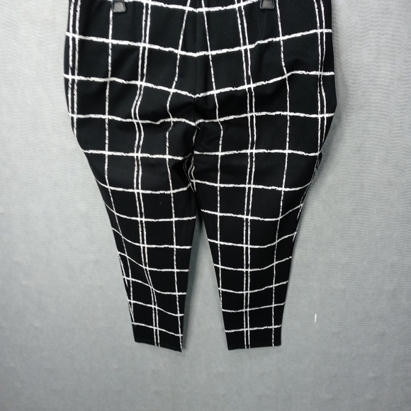 Nygard luxe slims legging sz XL (18-20) black/whit - Picture 4 of 8
